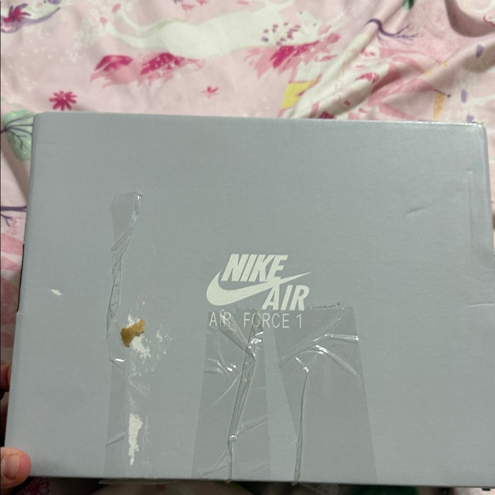 Nike Air Force 1 Box in Light Gray